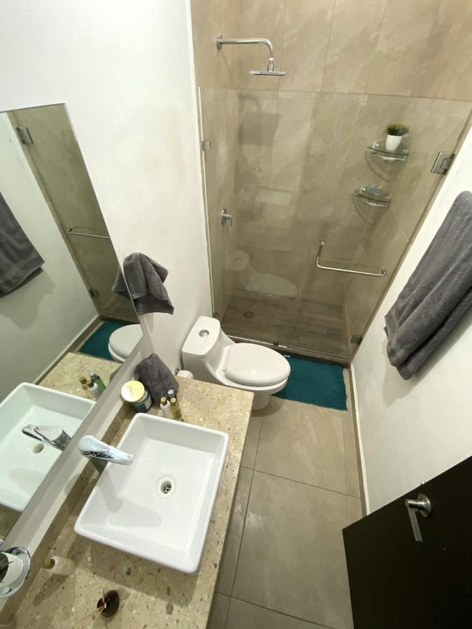 Casa Familiar En Condominio Privado Cerca De Playa Cancún Esterno foto