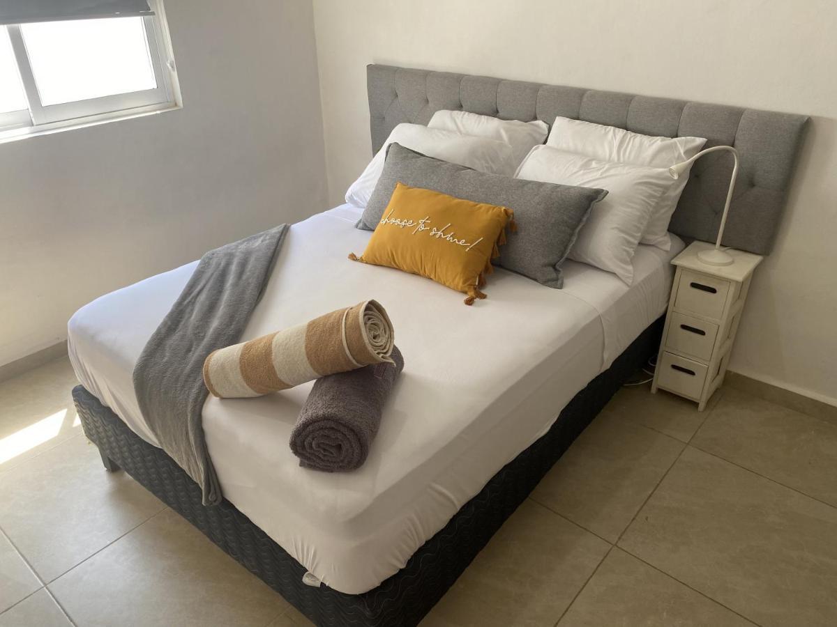 Casa Familiar En Condominio Privado Cerca De Playa Cancún Esterno foto