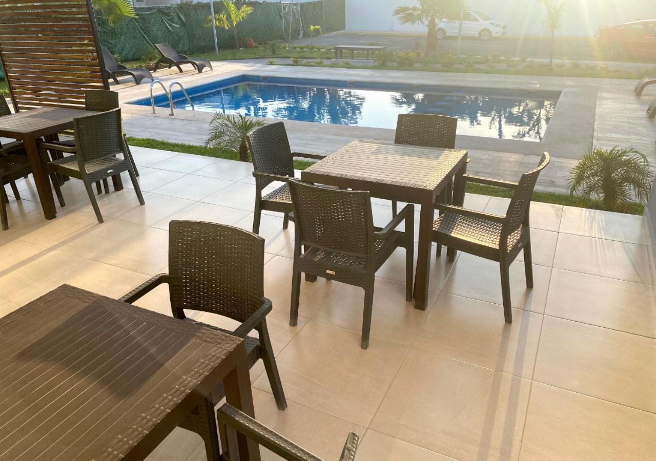 Casa Familiar En Condominio Privado Cerca De Playa Cancún Esterno foto